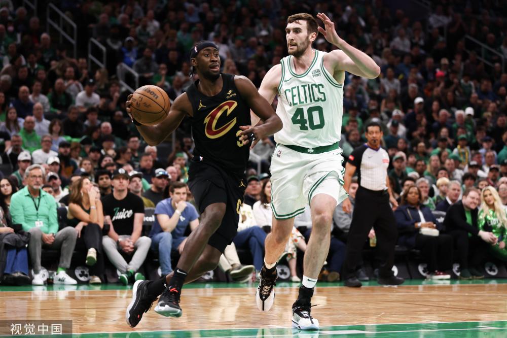 在透露些什 在透露些什