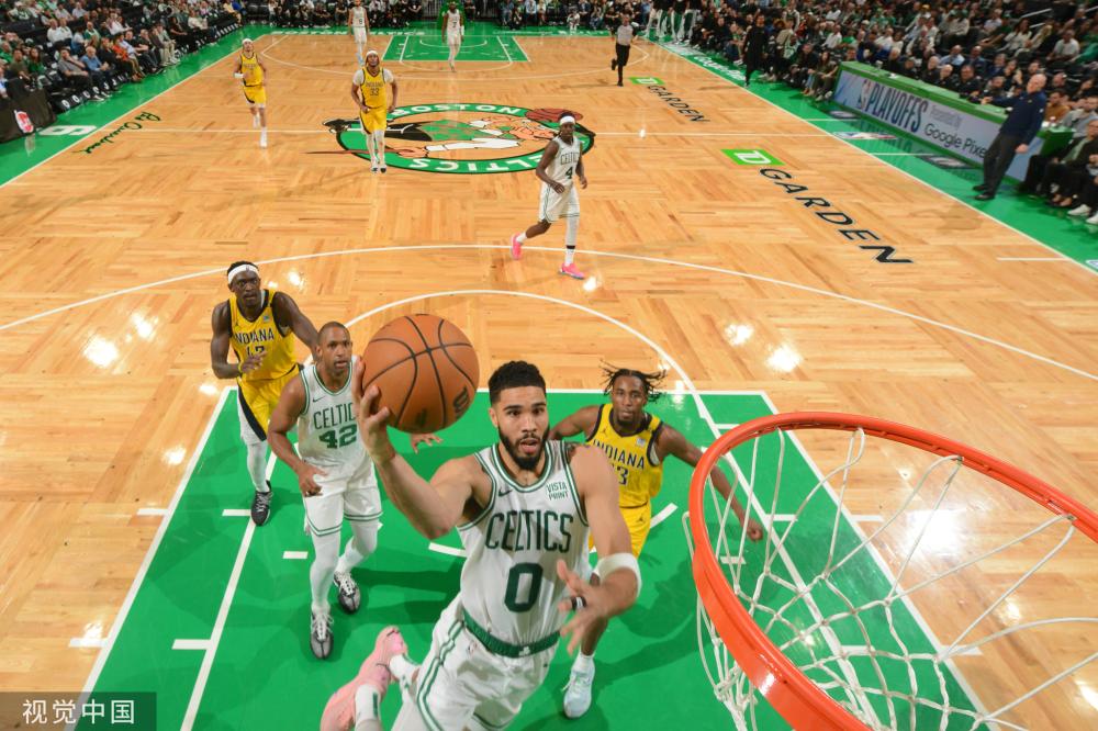 队往往伴随 队往往伴随