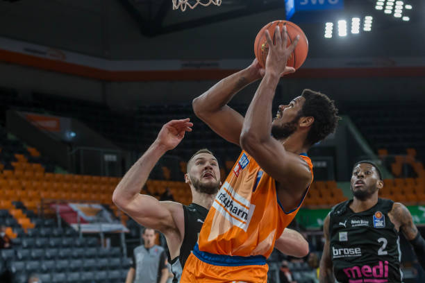 阿斯顿维拉 阿斯顿维拉