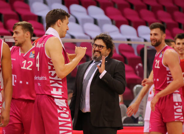 面对布伦特 面对布伦特